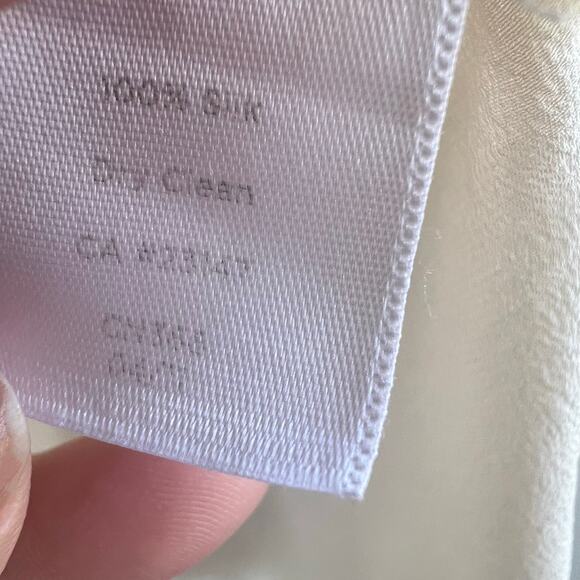 Talbots 100% Silk cream partial button front long sleeve Size XS - Picture 7 of 8